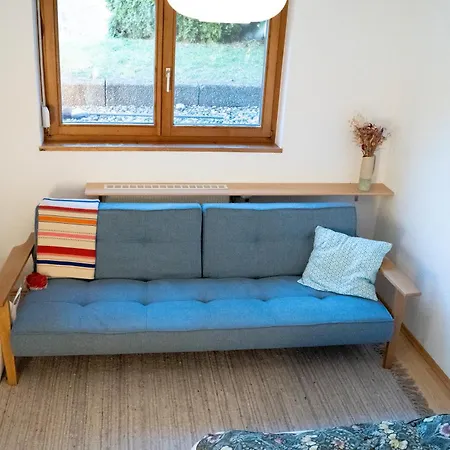 Mia Luise * 努齐德斯